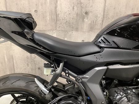 ヤマハ YZF-R7 YZF-R7 2023年モデル ベビーフェイス製スライダー YAMAHAパフォーマンスダン 18