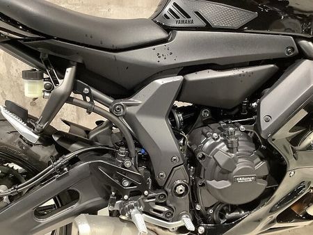 ヤマハ YZF-R7 YZF-R7 2023年モデル ベビーフェイス製スライダー YAMAHAパフォーマンスダン 19
