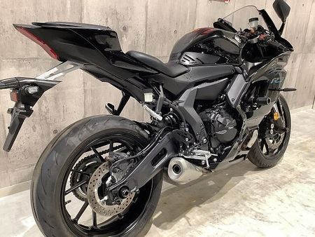 ヤマハ YZF-R7 YZF-R7 2023年モデル ベビーフェイス製スライダー YAMAHAパフォーマンスダン 5