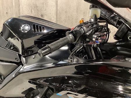 ヤマハ YZF-R7 YZF-R7 2023年モデル ベビーフェイス製スライダー YAMAHAパフォーマンスダン 7