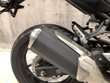 カワサキ Z250 Z250 2019年モデル アクティブ製ナンバーサイドウィンカー エンジンスライダー 電圧 16