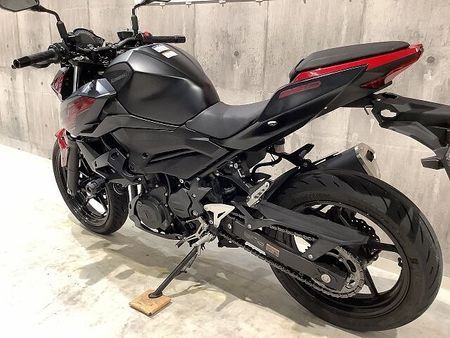 カワサキ Z250 Z250 2019年モデル アクティブ製ナンバーサイドウィンカー エンジンスライダー 電圧 32
