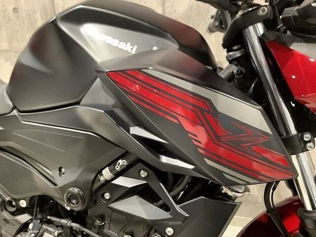 カワサキ Z250 Z250 2019年モデル アクティブ製ナンバーサイドウィンカー エンジンスライダー 電圧 9