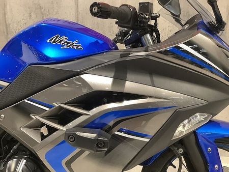 カワサキ ニンジャ 250 NINJA250 2016年モデル USB2口装備!! 13