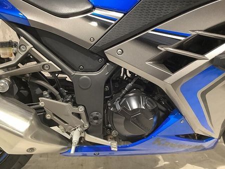 カワサキ ニンジャ 250 NINJA250 2016年モデル USB2口装備!! 18