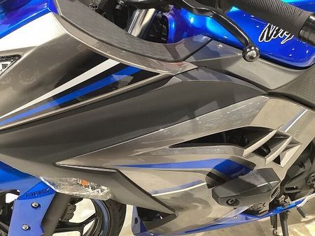 カワサキ ニンジャ 250 NINJA250 2016年モデル USB2口装備!! 36