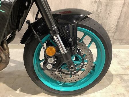 ヤマハ MT-09 MT-09 2024年モデル クイックシフター標準装備!! 12