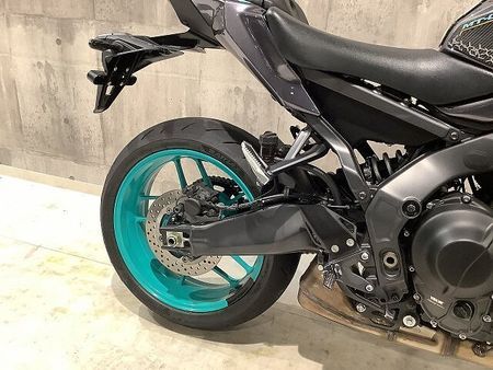 ヤマハ MT-09 MT-09 2024年モデル クイックシフター標準装備!! 19