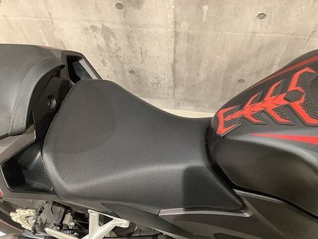 ホンダ CBR400R CBR400R 2021年モデル マルチバー USB装備 29