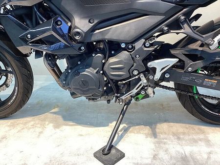 カワサキ Z400 Z400 ABS トリックスター製ローダウンリンク カギ2本有り 28