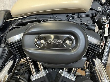 ハーレーダビッドソン XL883N SPORTSTER IRON XL883N アイアン・バッテリー新品・サイドバックサポート・サイドバック・ダークスモーク 25