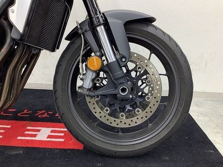 ホンダ CB1000R (2018-) CB1000R キー2本 ETC1.0・グリップヒーター・クイックシフター標準装備車両 17