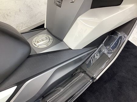 BMW C400 GT C400GT 純正リアBOX装備!USB&マルチバー装備! 28