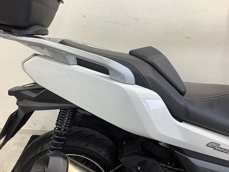 BMW C400 GT C400GT 純正リアBOX装備!USB&マルチバー装備! 32