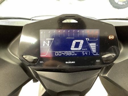 スズキ ジクサー SF250 ジクサー250SF ヨシムラサイレンサー・センターブレース装備車両 9