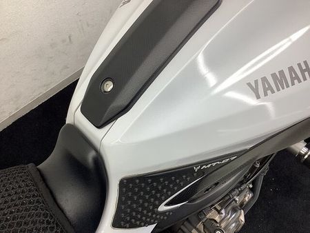 ヤマハ MT-07 MT-07 マルチバー・USBポート・グリップヒーター装備!!! 24
