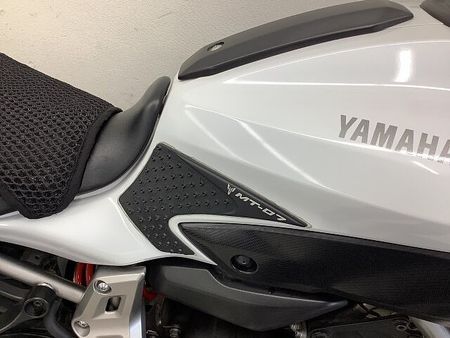 ヤマハ MT-07 MT-07 マルチバー・USBポート・グリップヒーター装備!!! 26