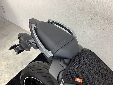 ヤマハ MT-07 MT-07 マルチバー・USBポート・グリップヒーター装備!!! 38
