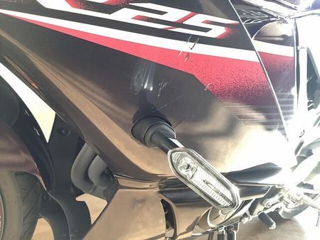ヤマハ YZF-R25 【スピード納車】YZF-R25 ABS デイトナ製USB電源 マルチバー ヘルメットロック 34