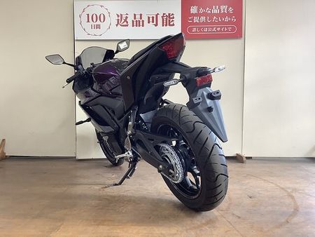 ヤマハ YZF-R25 【スピード納車】YZF-R25 ABS デイトナ製USB電源 マルチバー ヘルメットロック 9
