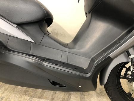 スズキ バーグマン200 バーグマン200 CH41A型・リアボックス装備車両 23