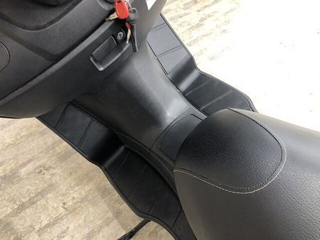 スズキ バーグマン200 バーグマン200 CH41A型・リアボックス装備車両 29
