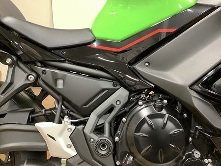 カワサキ ニンジャ 650 Ninja650 KRT Edition リアキャリア クランプバー インジェクション E 35