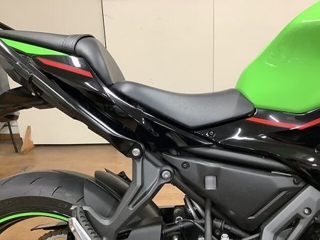 カワサキ ニンジャ 650 Ninja650 KRT Edition リアキャリア クランプバー インジェクション E 37