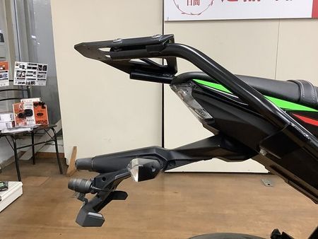 カワサキ ニンジャ 650 Ninja650 KRT Edition リアキャリア クランプバー インジェクション E 40