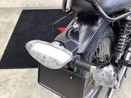 カワサキ W800 STREET W800ストリート ショートスクリーン・ハンドルスペーサー・USB1口・カスタムテールラン 29