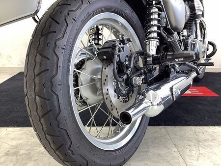 カワサキ W800 STREET W800ストリート ショートスクリーン・ハンドルスペーサー・USB1口・カスタムテールラン 31