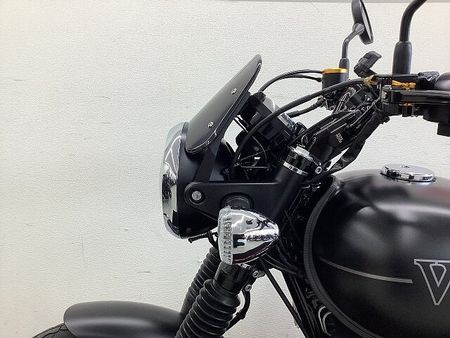 カワサキ W800 STREET W800ストリート ショートスクリーン・ハンドルスペーサー・USB1口・カスタムテールラン 33