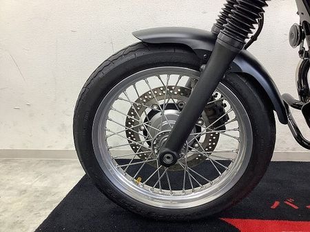 カワサキ W800 STREET W800ストリート ショートスクリーン・ハンドルスペーサー・USB1口・カスタムテールラン 34