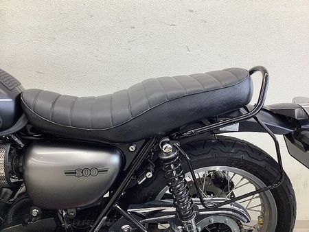 カワサキ W800 STREET W800ストリート ショートスクリーン・ハンドルスペーサー・USB1口・カスタムテールラン 37