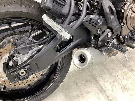 ヤマハ XSR700 XSR700 グリップヒーター・リアキャリア・フロントショートスクリーン装備車両 25