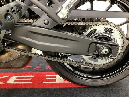 ヤマハ XSR700 XSR700 グリップヒーター・リアキャリア・フロントショートスクリーン装備車両 38