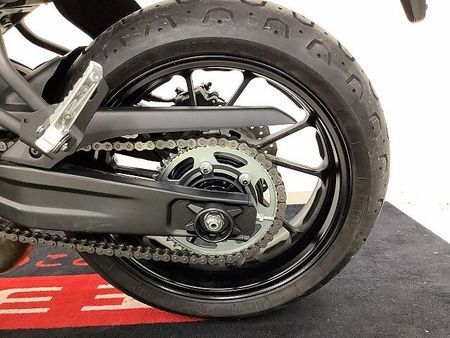 ヤマハ XSR700 XSR700 グリップヒーター・リアキャリア・フロントショートスクリーン装備車両 39