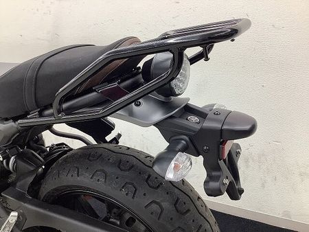 ヤマハ XSR700 XSR700 グリップヒーター・リアキャリア・フロントショートスクリーン装備車両 40