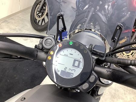 ヤマハ XSR700 XSR700 グリップヒーター・リアキャリア・フロントショートスクリーン装備車両 8