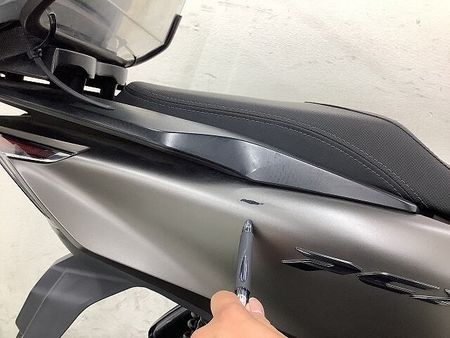 ホンダ PCX125 PCX ルーフシールド・リアボックス・PIAA製フォグランプ・センターブレース装備車両!! 18