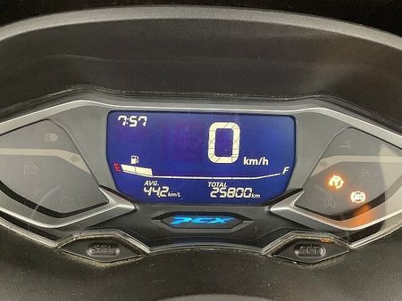 ホンダ PCX125 PCX ルーフシールド・リアボックス・PIAA製フォグランプ・センターブレース装備車両!! 7