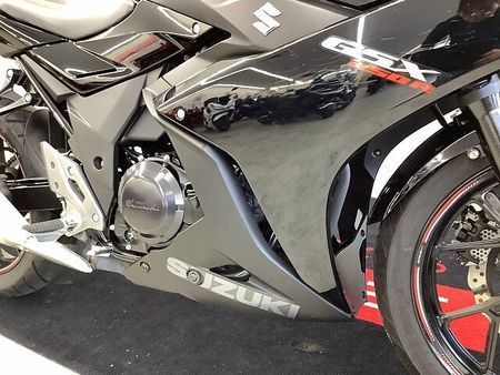 スズキ GSX250R GSX250R 2019年式モデル!フルノーマル車両 19