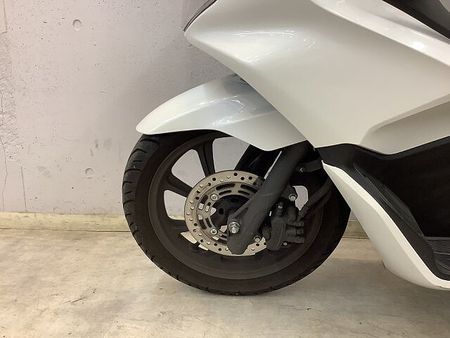 ホンダ PCX150 PCX150 トップケース クラブバー【タイヤ前後新品交換】 32