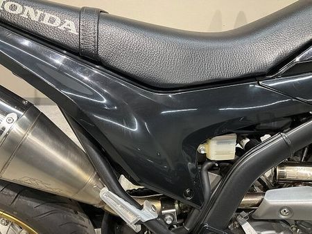 ホンダ CRF250M CRF250モタード◆ヨシムラサイクロンカーボンエンドマフラー◆2013年モデル◆リアキャ 31