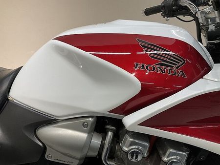 ホンダ CB1300スーパーボルドール CB1300スーパーボルドール◆2007年モデル◆フェンダーレス◆エンジンスライダー!! 23