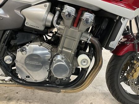 ホンダ CB1300スーパーボルドール CB1300スーパーボルドール◆2007年モデル◆フェンダーレス◆エンジンスライダー!! 24