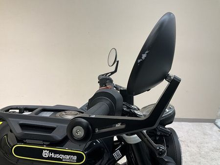 ハスクバーナ SVARTPILEN 401 スヴァルトピレン401◆2019年モデル◆バーエンドミラー!! 21