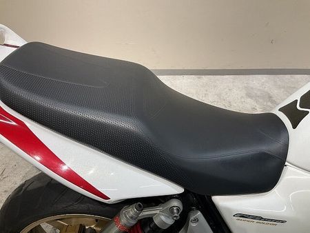 ホンダ CB1300スーパーボルドール CB1300スーパーボルドール◆2009年モデル◆モリワキエンジンスライダー 32