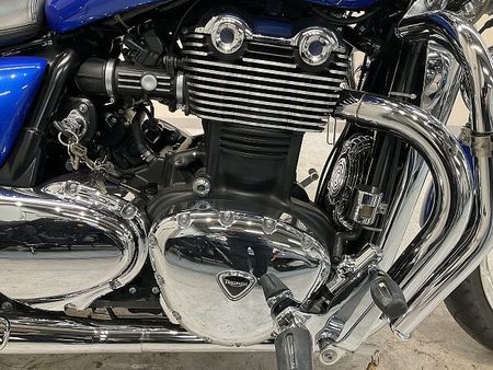 トライアンフ THUNDERBIRD900 サンダーバード◆2013年モデル◆ロングスクリーン◆リアバッグ◆バックレスト 30