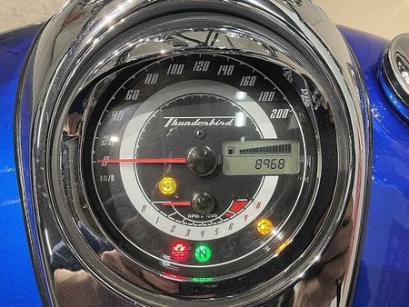 トライアンフ THUNDERBIRD900 サンダーバード◆2013年モデル◆ロングスクリーン◆リアバッグ◆バックレスト 10